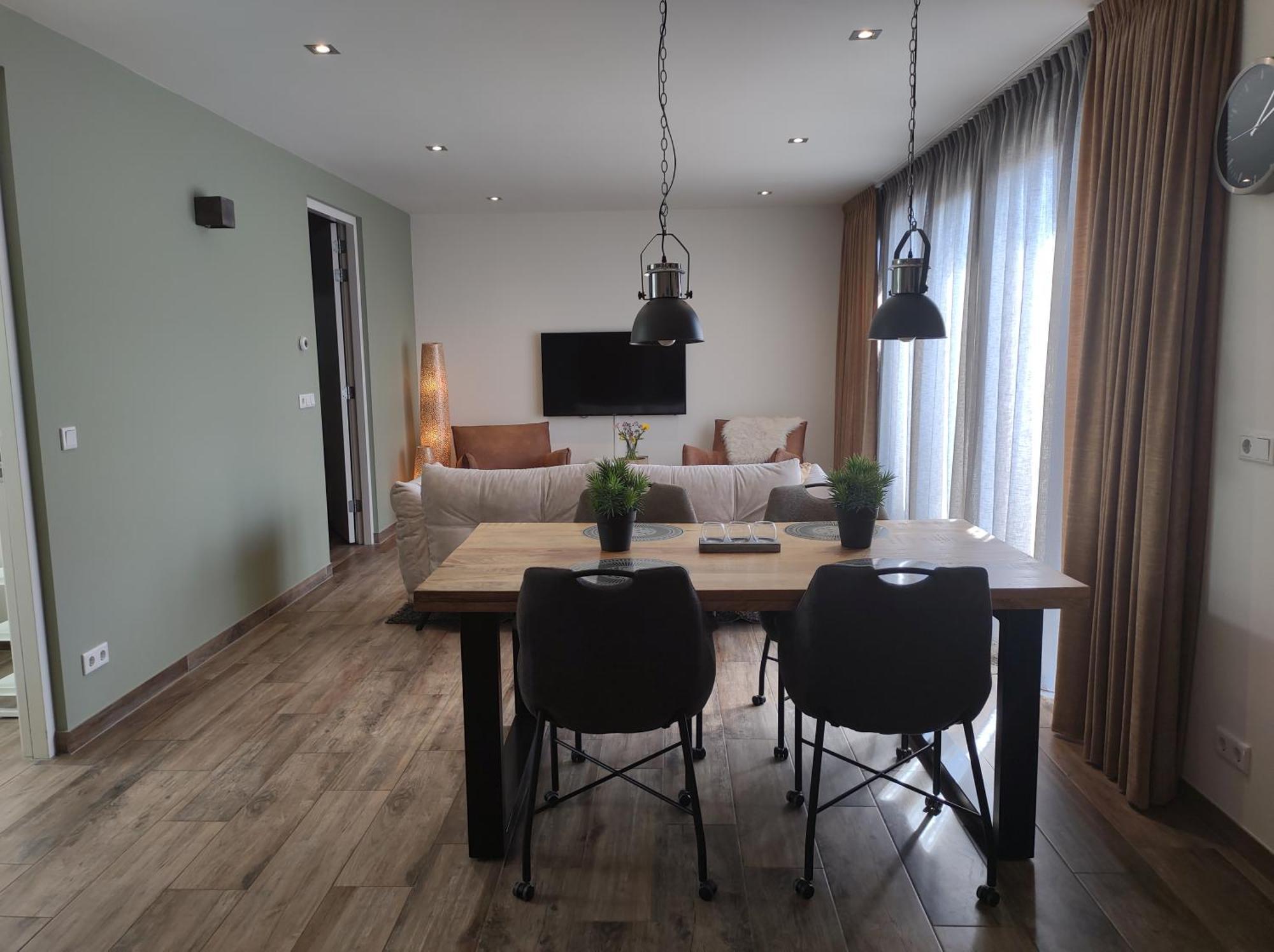 Aan't Bed By The Sea Adults Only Apartment